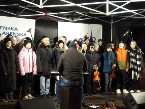 Rozsvěcení vánočního stromečku