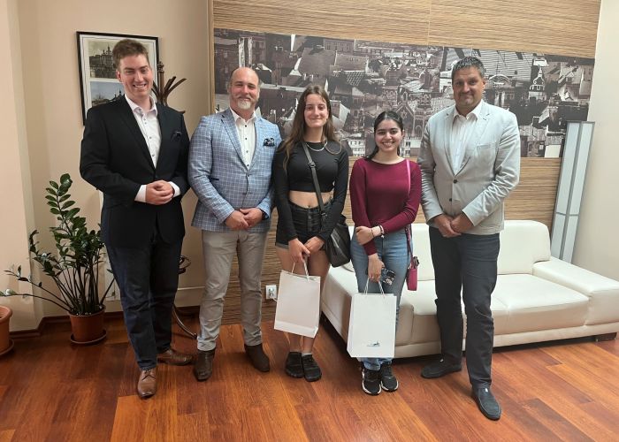 Vedení přivítalo návštěvu z daleké Indie